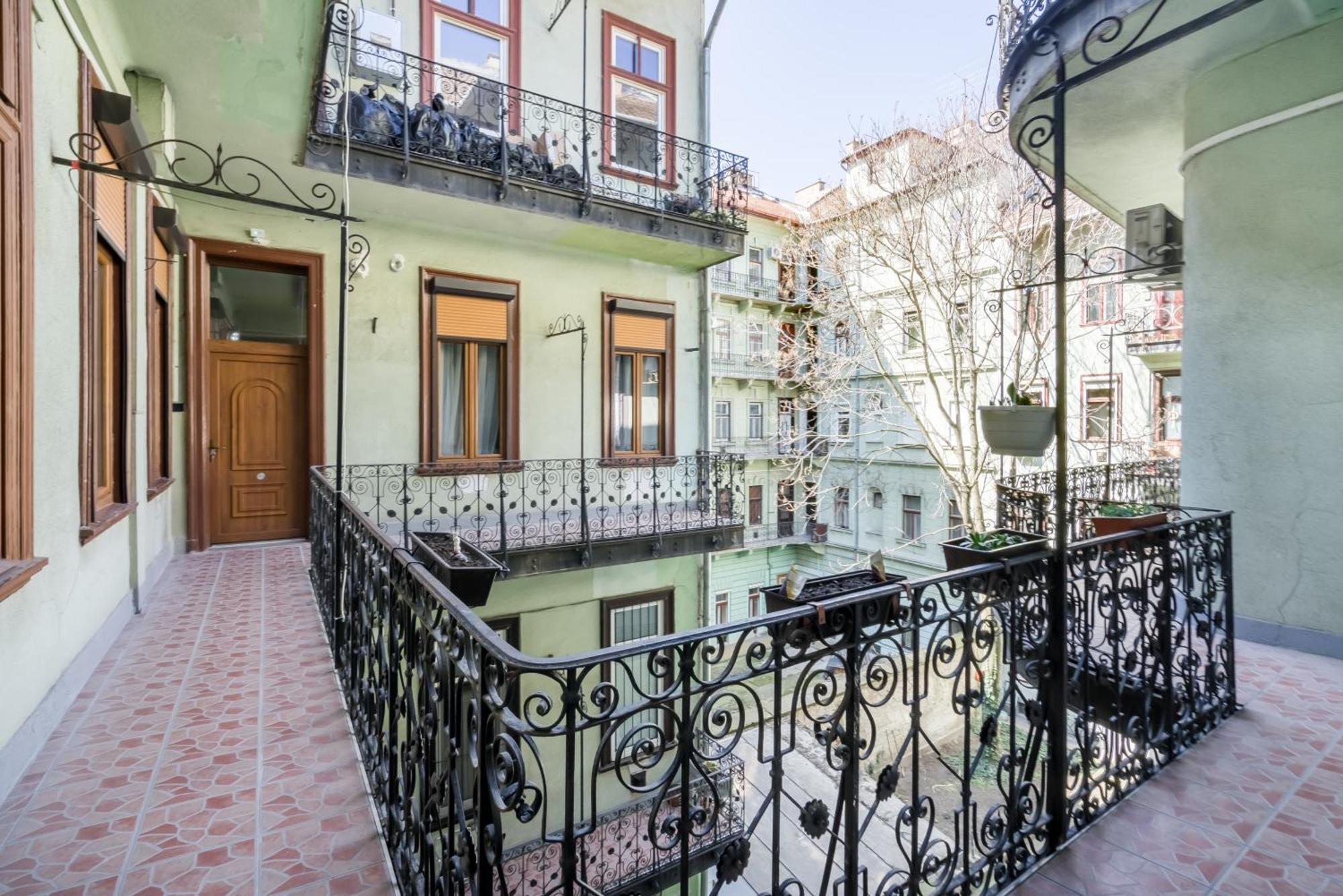 Apartment Downtown Budapest Ferenc 42 Dış mekan fotoğraf